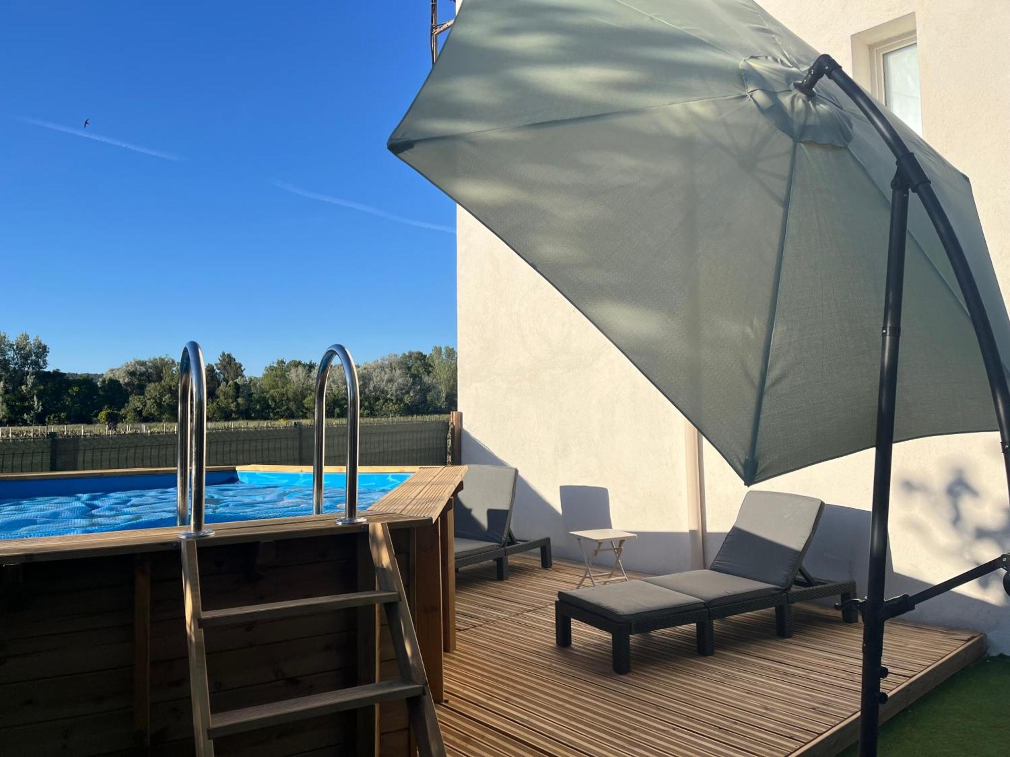 Appartement Avec Piscine Au Milieu Des Vignes Les Arcs-sur-Argens Luaran gambar